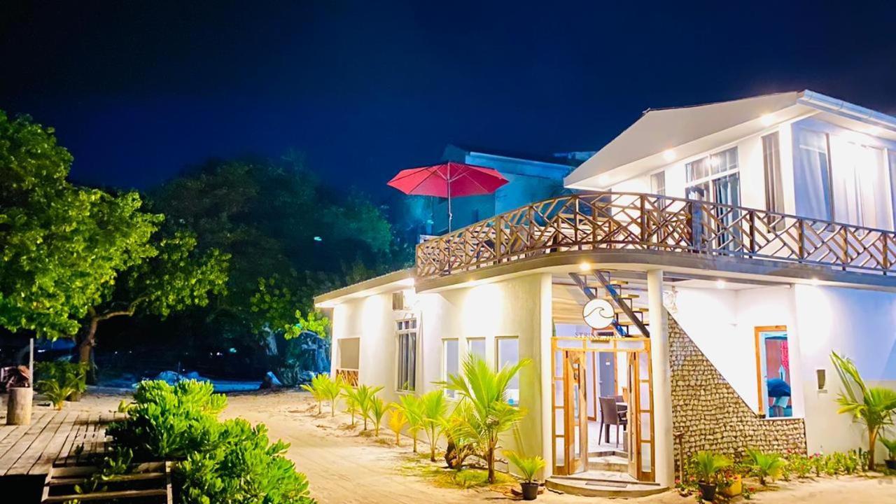 String Wave Maldives Hotel Gulhi Exterior photo