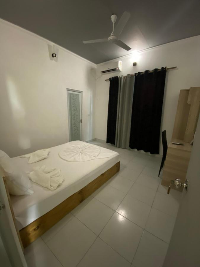 String Wave Maldives Hotel Gulhi Exterior photo